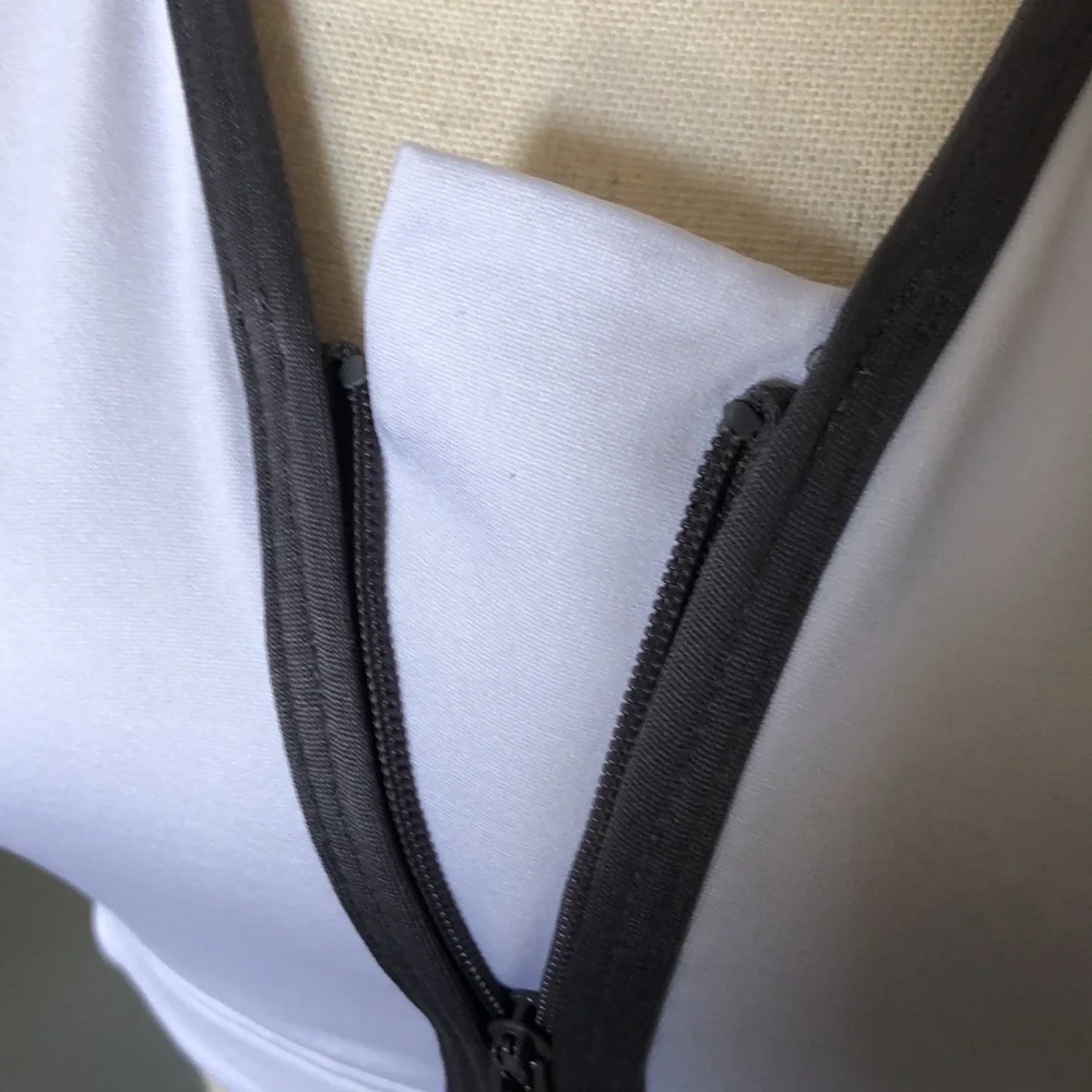 ❤️3X20 FRONT ZIPPER CLOSURE SPORT BRA | S